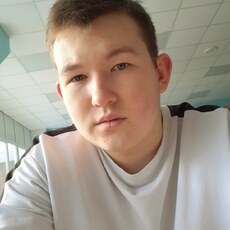Фотография мужчины Максим, 18 лет из г. Сыктывкар