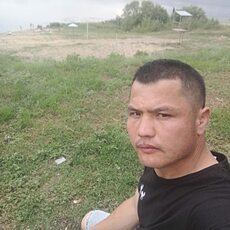 Фотография мужчины Кадир, 29 лет из г. Спасск-Рязанский