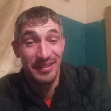 Фотография мужчины Артур, 33 года из г. Соликамск