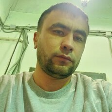 Фотография мужчины Озодбек, 33 года из г. Киржач