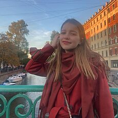 Фотография девушки Алёна, 24 года из г. Нижнекамск