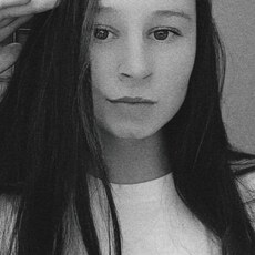 Фотография девушки Олеся, 19 лет из г. Чайковский