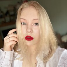 Фотография девушки Настасья, 19 лет из г. Пермь