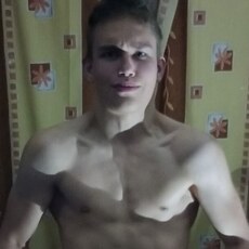 Фотография мужчины Илья, 18 лет из г. Логойск