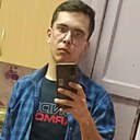 Рустам, 21 год