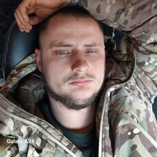 Сергей, 29 из г. Луганск.