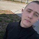 Максим, 24 года