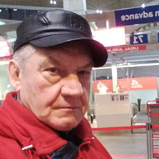 Фотография мужчины Юрий, 66 лет из г. Санкт-Петербург