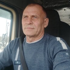 Фотография мужчины Валерий, 66 лет из г. Ростов