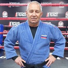 Виктор, 68 из г. Красноярск.
