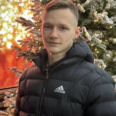 Фотография мужчины Кирилл, 18 лет из г. Нижний Новгород