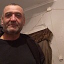 Шароф, 58 лет
