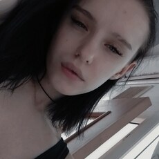 Фотография девушки Ульяна, 18 лет из г. Строитель (Белгородская Обл)