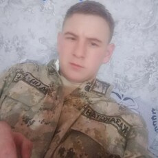 Фотография мужчины Ванек, 24 года из г. Усть-Каменогорск