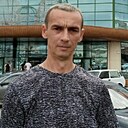 Anatolii, 42 года