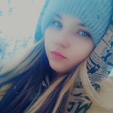 Аня, 18 из г. Снежное.