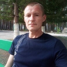 Фотография мужчины Валерий, 38 лет из г. Каменск-Уральский