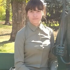 Фотография девушки Лиза, 19 лет из г. Луганск