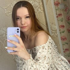 Фотография девушки Люба, 21 год из г. Кострома