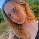 Валя, 22 года
