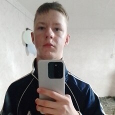 Фотография мужчины Арканя, 20 лет из г. Ханты-Мансийск