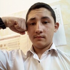 Фотография мужчины Руслан, 18 лет из г. Горно-Алтайск