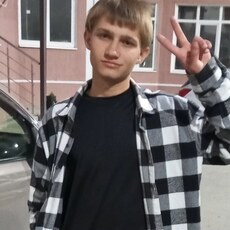 Фотография мужчины Илья, 20 лет из г. Десногорск