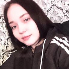 Фотография девушки Валя, 18 лет из г. Павлодар