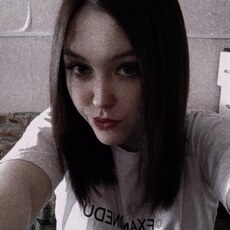 Фотография девушки Настенка, 19 лет из г. Нижнеудинск