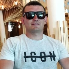 Фотография мужчины Артём, 32 года из г. Омск