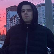 Фотография мужчины Артём, 21 год из г. Озерск (Челябинская Обл)