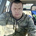 Викторович, 44 года