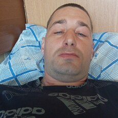 Фотография мужчины Юрий, 31 год из г. Томск