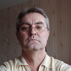 Фотография мужчины Леонид, 67 лет из г. Санкт-Петербург