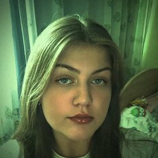 Фотография девушки Поля, 18 лет из г. Ангарск