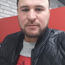 Фотография мужчины Озод, 32 года из г. Мурманск