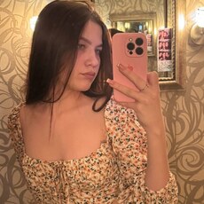 Фотография девушки Мирослава, 19 лет из г. Астрахань