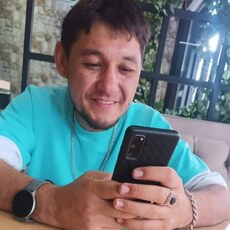 Фотография мужчины Баха, 32 года из г. Бишкек