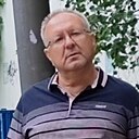 Михаил, 60 лет