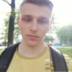 Фотография мужчины Михаил, 22 года из г. Санкт-Петербург