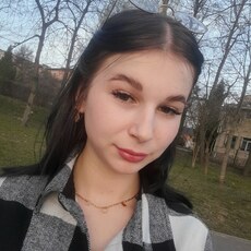 Фотография девушки Мирослава, 18 лет из г. Ивано-Франковск