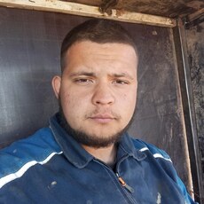 Фотография мужчины Амир, 21 год из г. Бураево