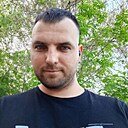 Илья, 33 года