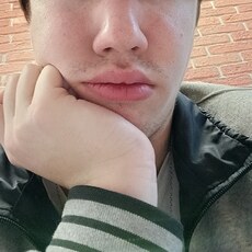 Фотография мужчины Кирилл, 19 лет из г. Великий Новгород