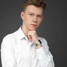 Дима, 18 из г. Москва.