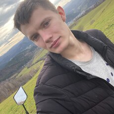 Фотография мужчины Александр, 22 года из г. Горно-Алтайск