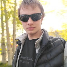 Фотография мужчины Артём, 19 лет из г. Новоуральск