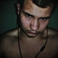 Фотография мужчины Кирилл, 19 лет из г. Черногорск