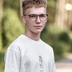 Фотография мужчины Влад, 18 лет из г. Минск