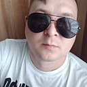 Александрович, 32 года